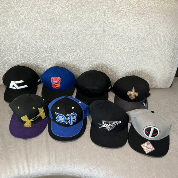 Snapback Sports Hat, For sale is the 2nd photo, Price is for 1 piece of hat - Picture 1 of 8